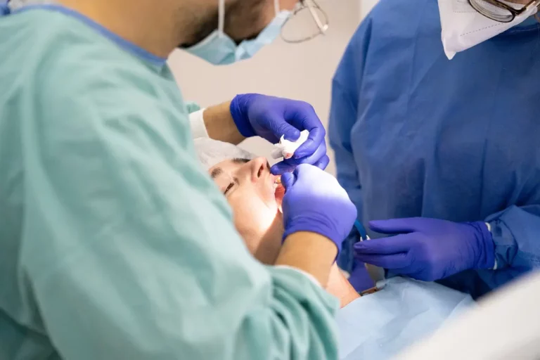 Healing after tooth extraction